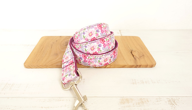 Drools&Tools Purple Flower Dog Leash